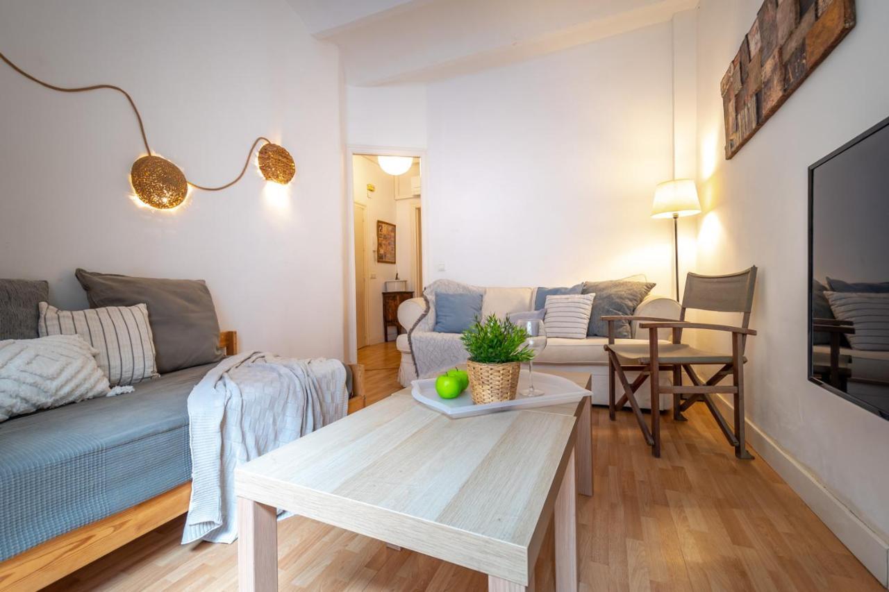 Acogedor En Serrallo Apartamento